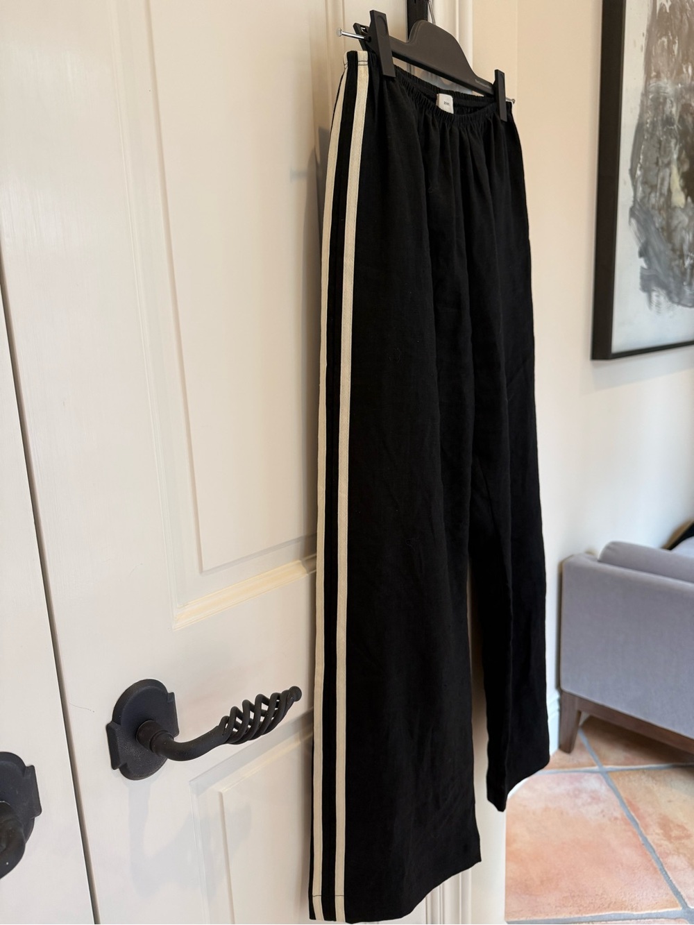 Donni The Linen Crop Stripe Pant - Picture 2 of 7